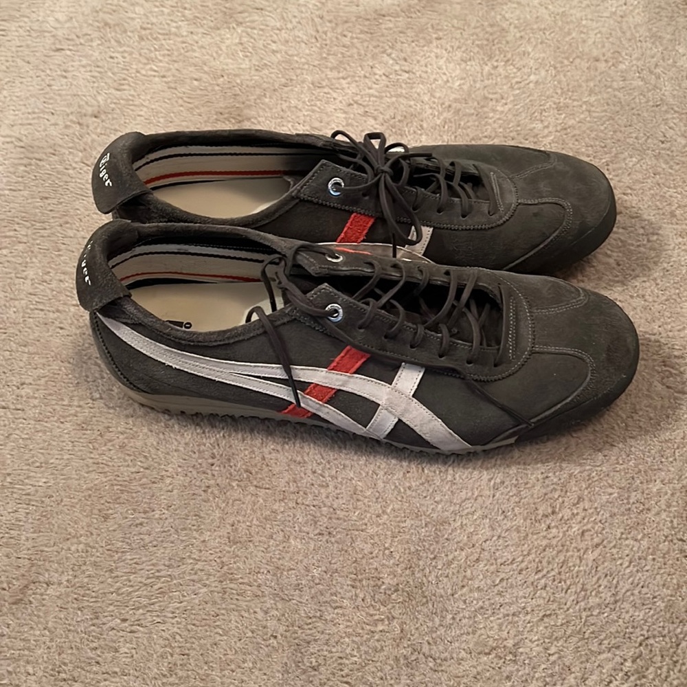 OnitsukaTiger Lace UP Shoe